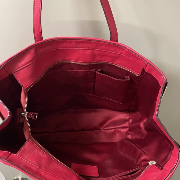 Coach side zip expandable Tote - Picture 7 of 14